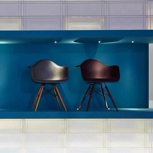Cadeira de Braços em Plástico Eames DAW / Base Ácer